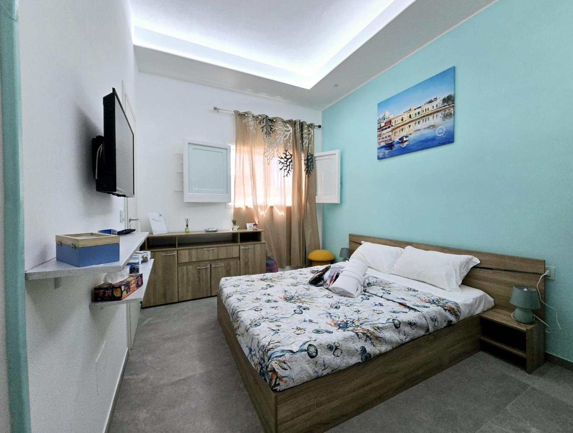 Aquamarina Rooms ポルト・チェザーレオ エクステリア 写真