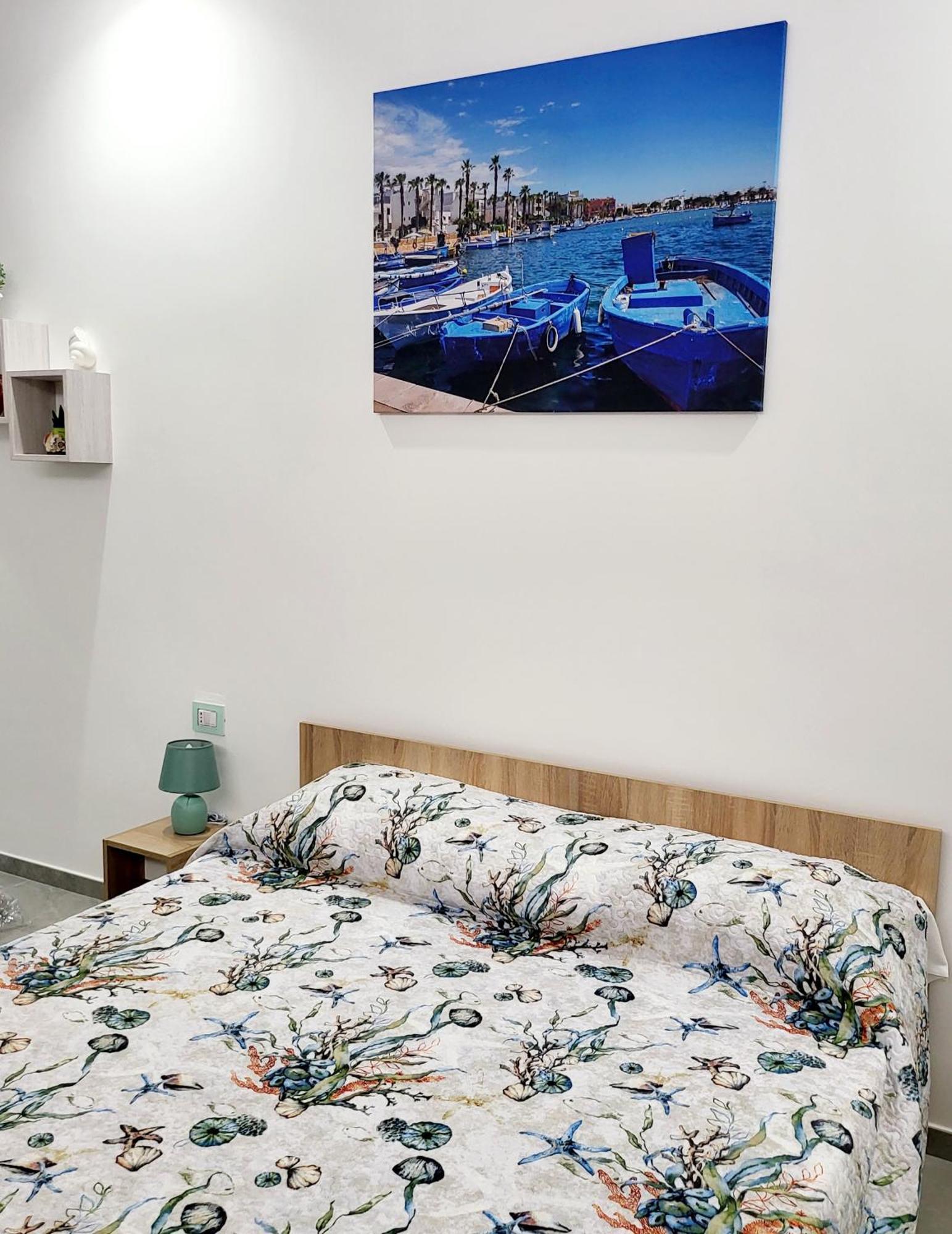 Aquamarina Rooms ポルト・チェザーレオ エクステリア 写真